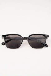 Sunglass (Black)