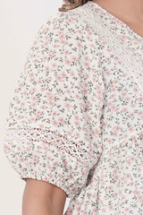 Women's Casual Tops (White Printed)