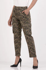 Women's Jogger (Green camo)
