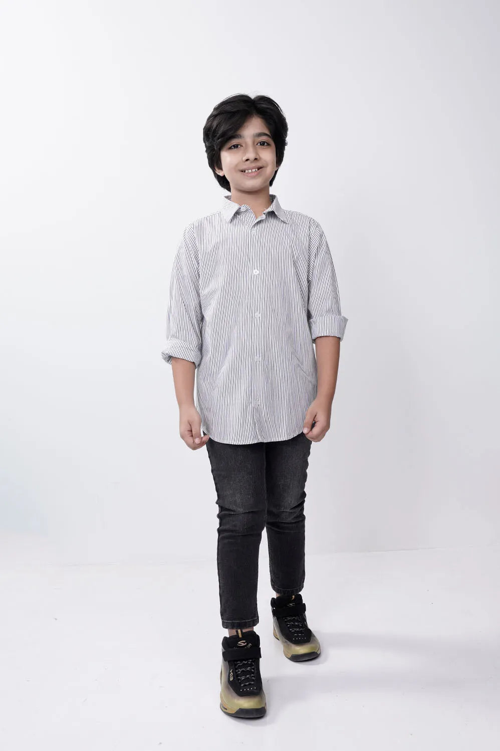 Boy's Shirt (2-7Y) (Black Stripe)