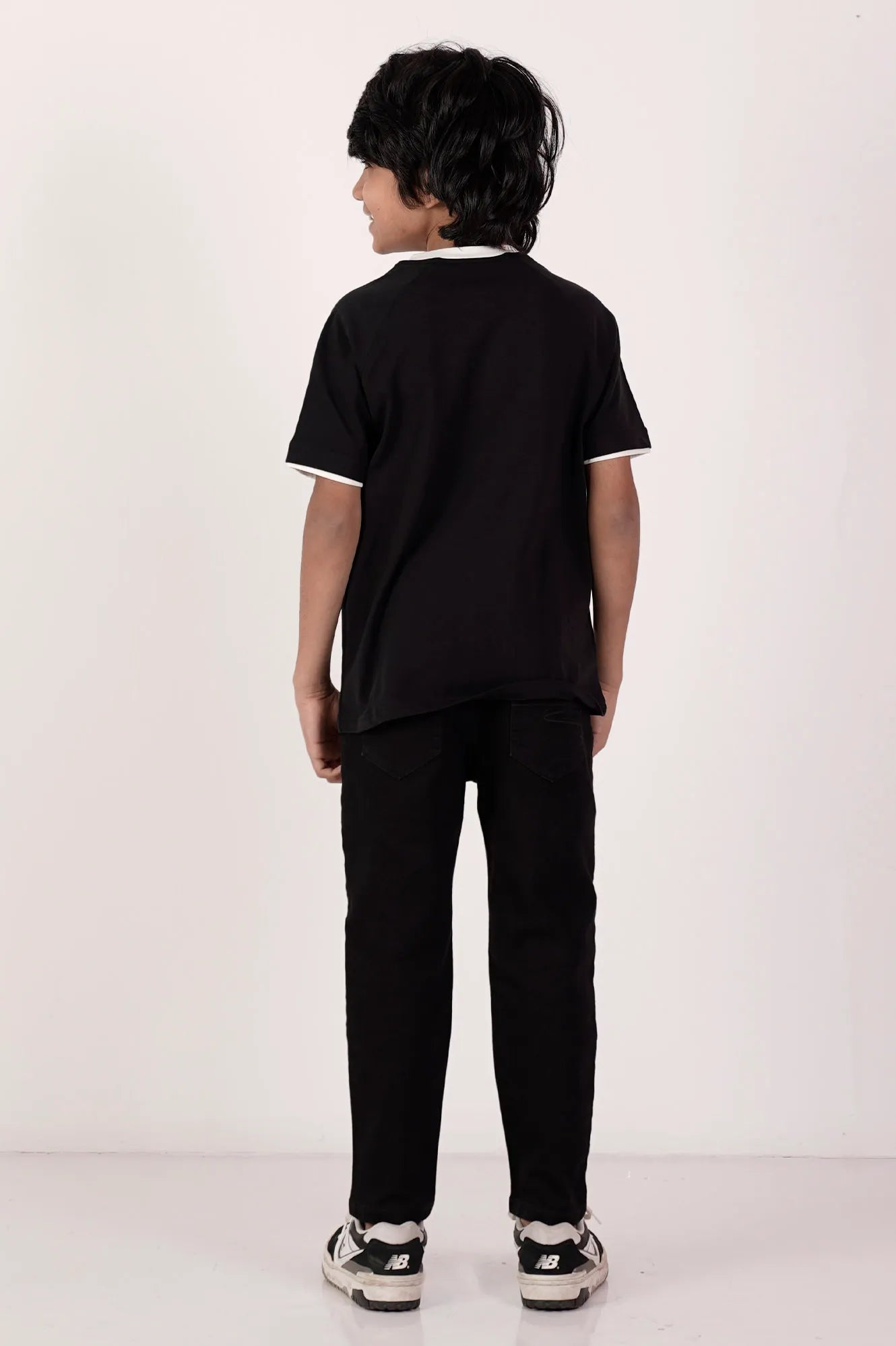 Boy's T-shirt (2-7Y) (Black)