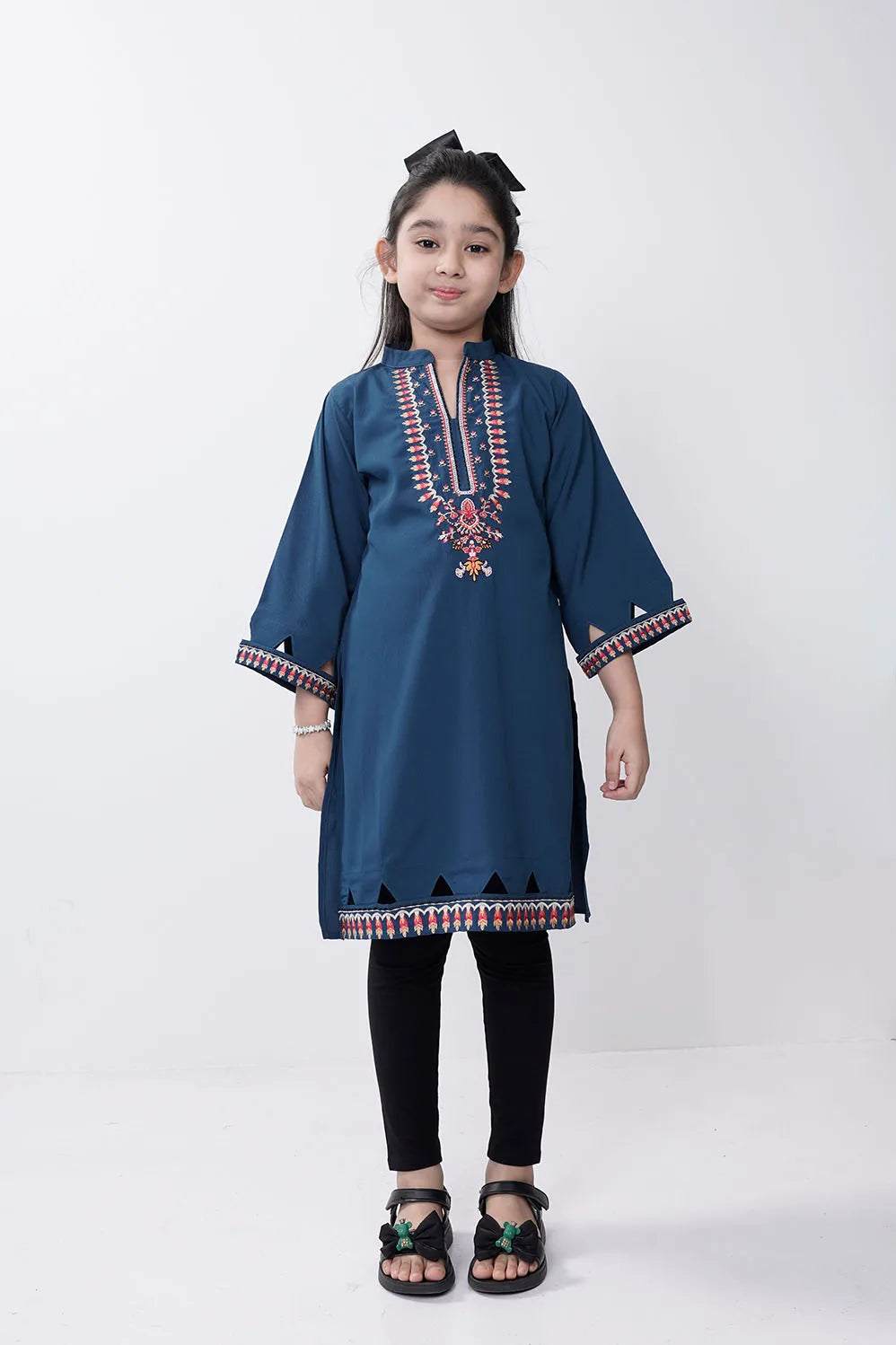 Girl's Ethnic Tops (2-7Y) (Teal)