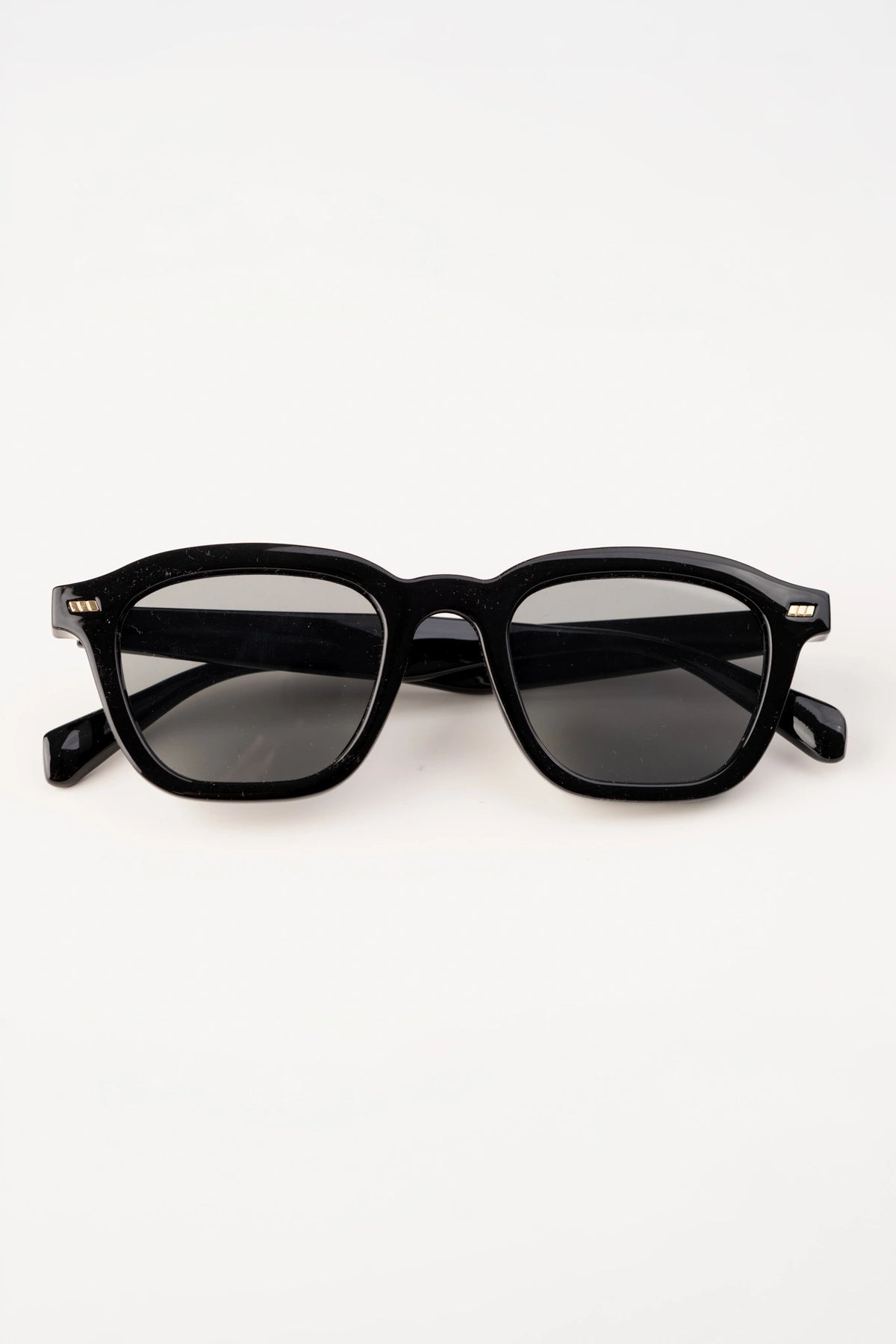 Sunglass (Black)