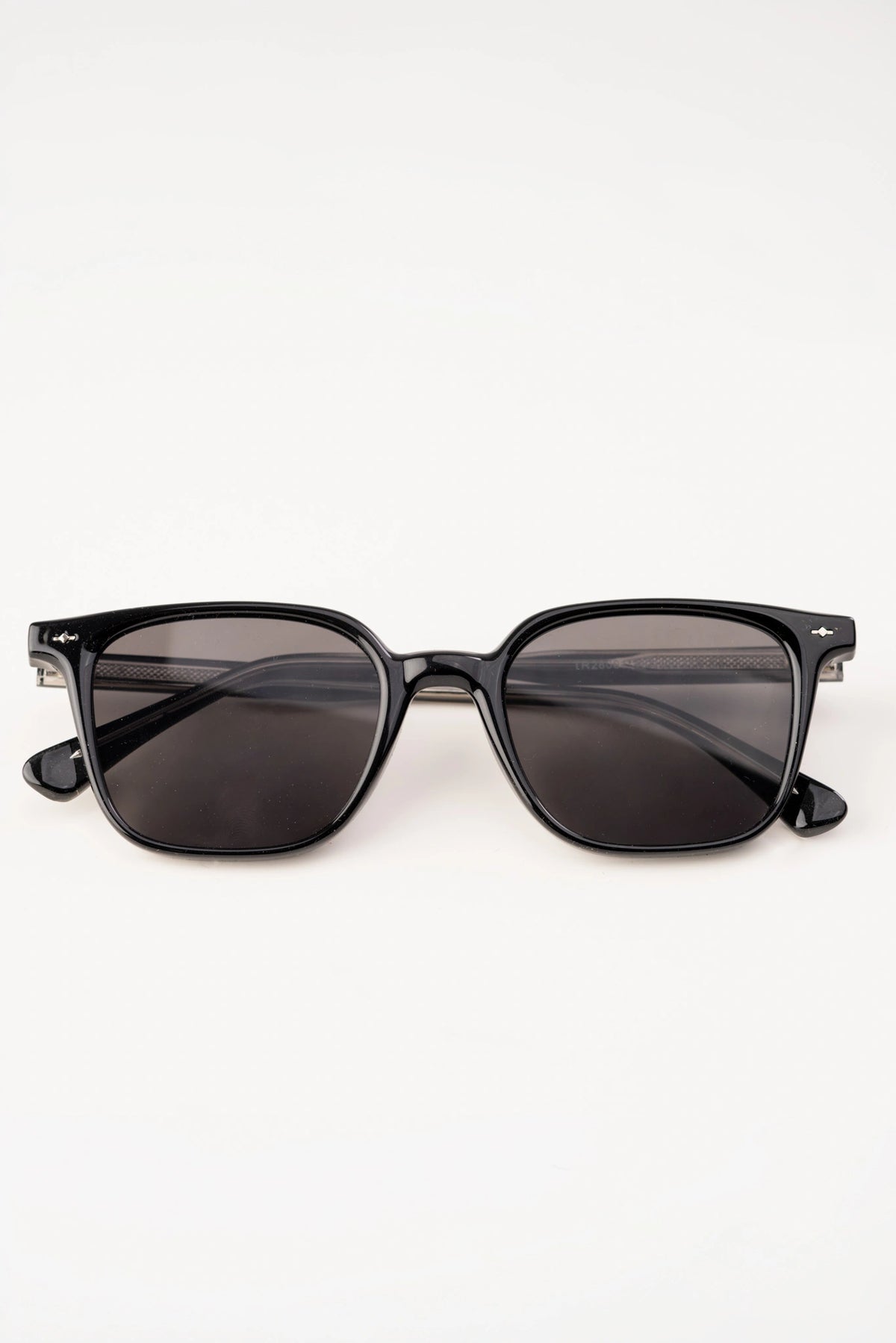 Sunglass (Black)