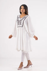 Women's Casual Tops (White)