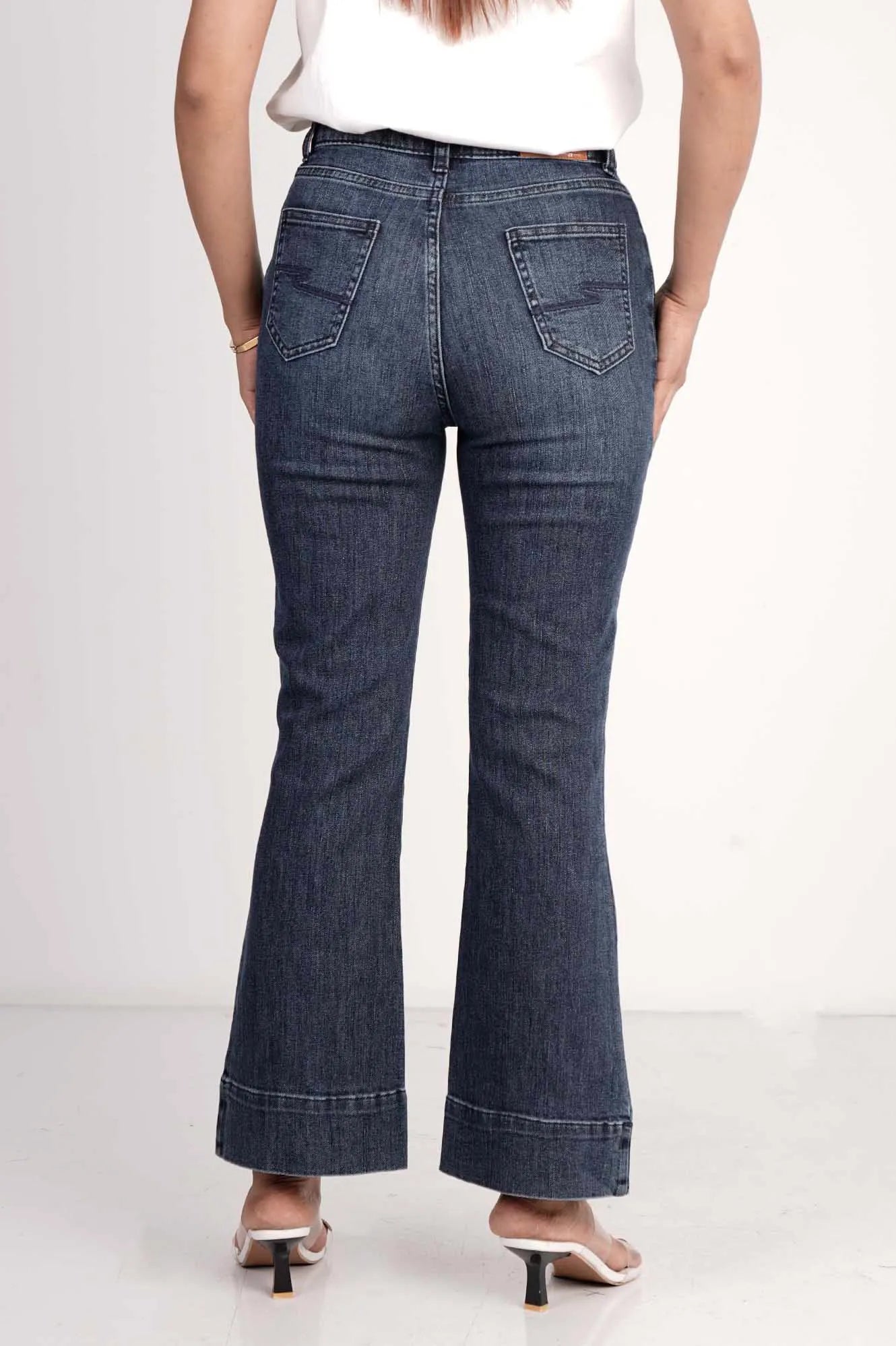 Women's Denim Pant (Medium Wash)