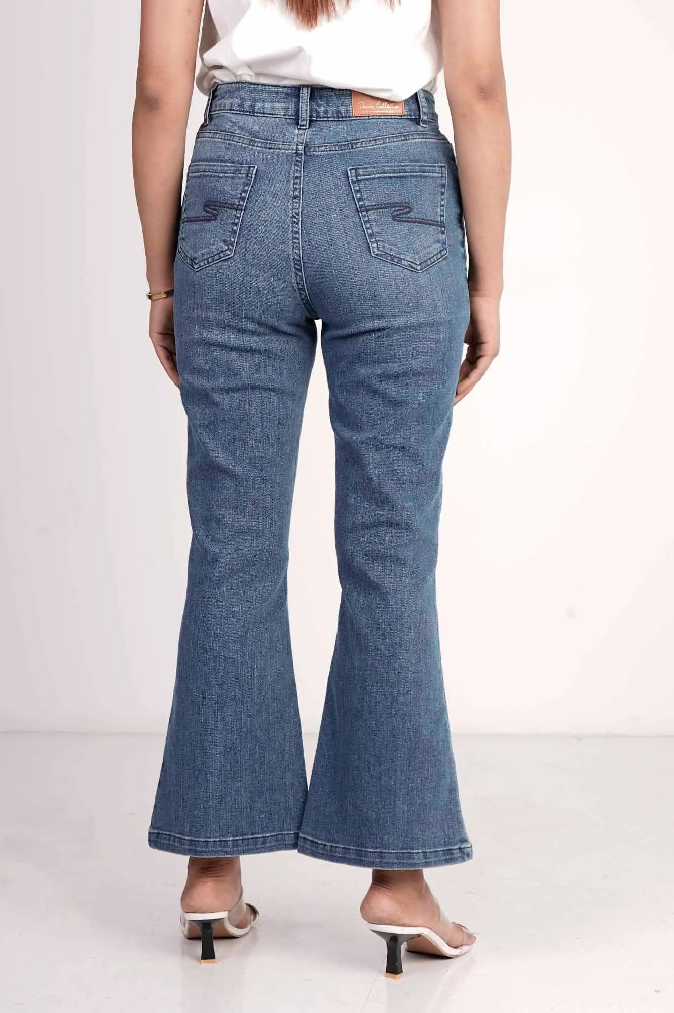 Women's Denim Pant (Medium Wash)
