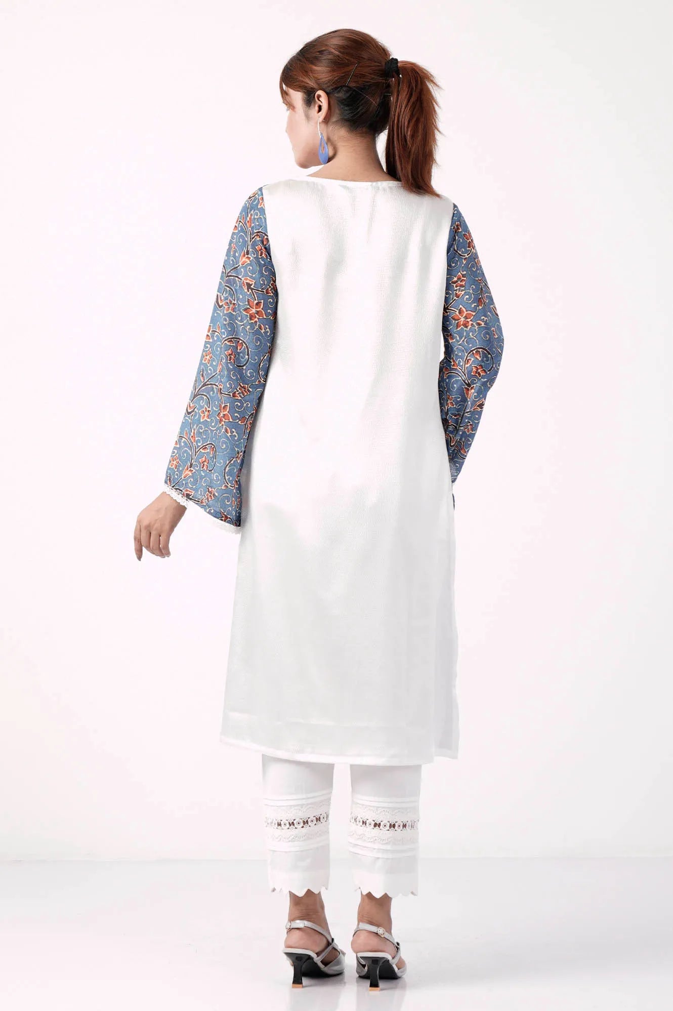 Women's Ethnic Tops (Blue White)