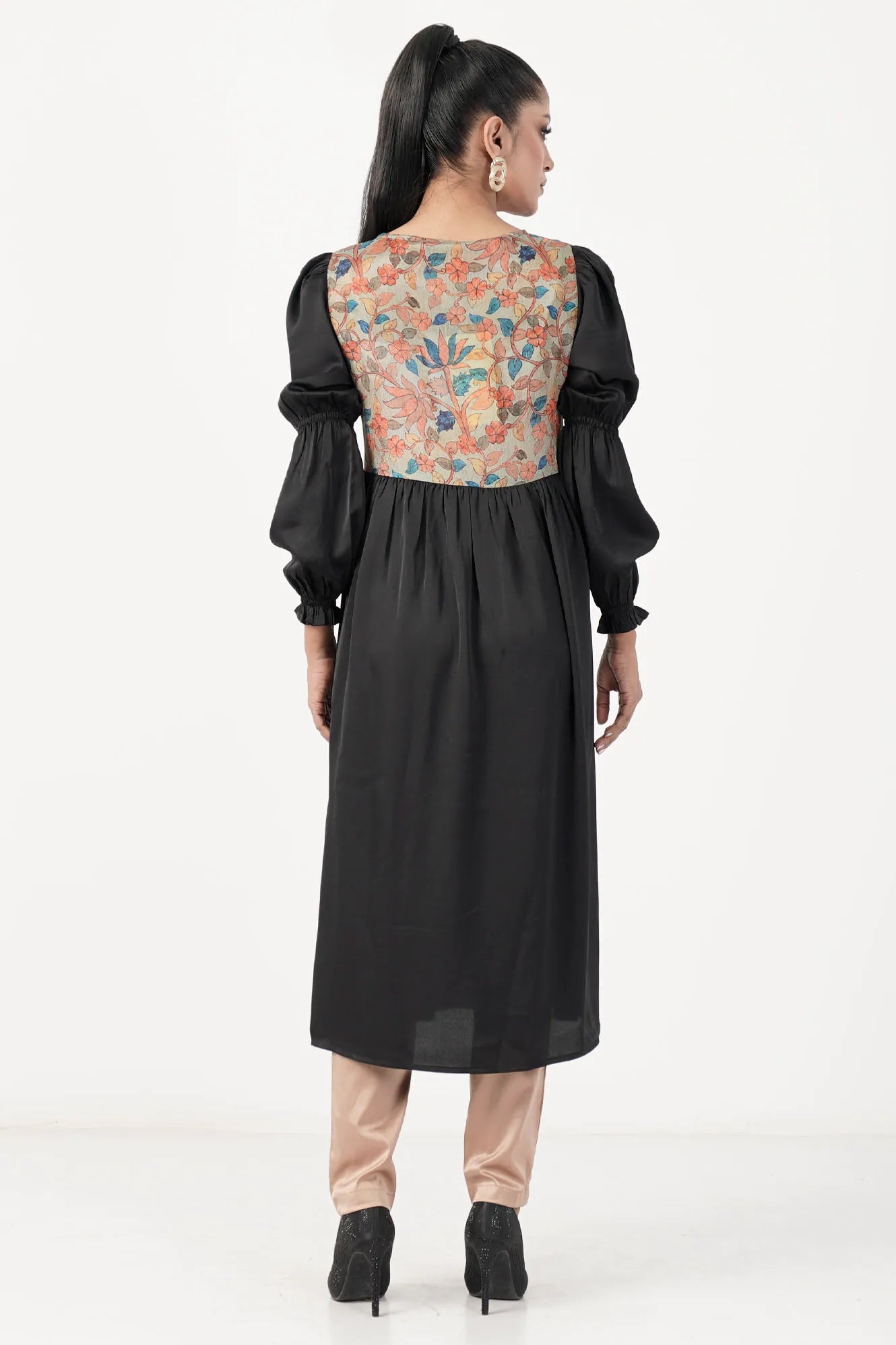 Women's Ethnic Tops (Sage)