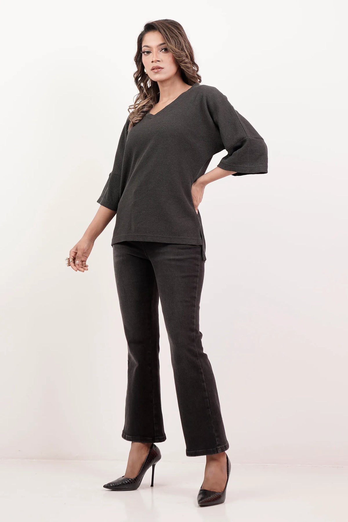 Women's Knitted Tops (Charcoal)