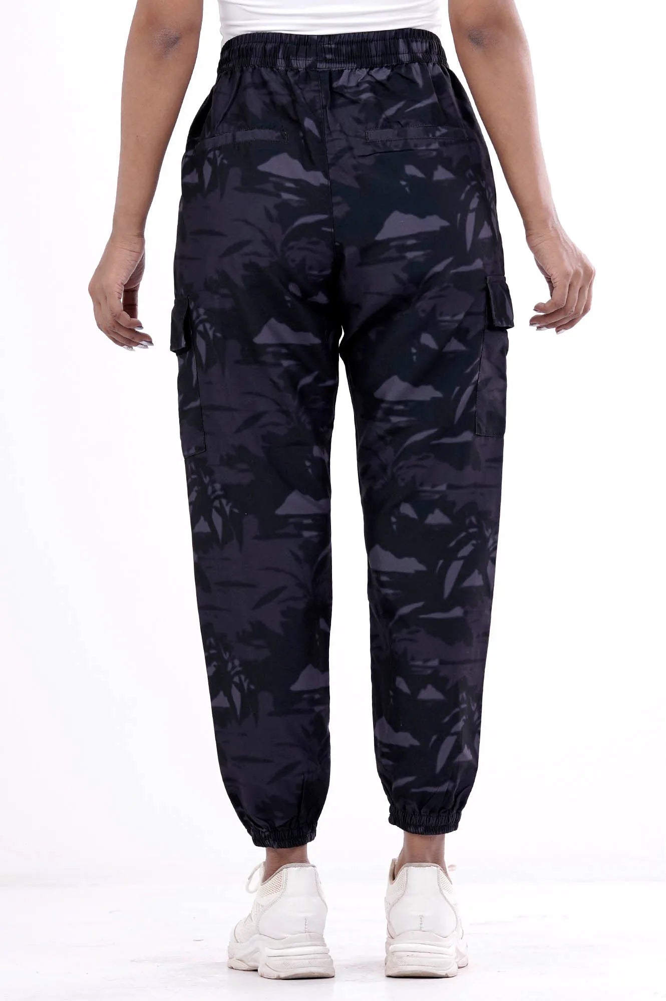 Women's Jogger (Black Printed)
